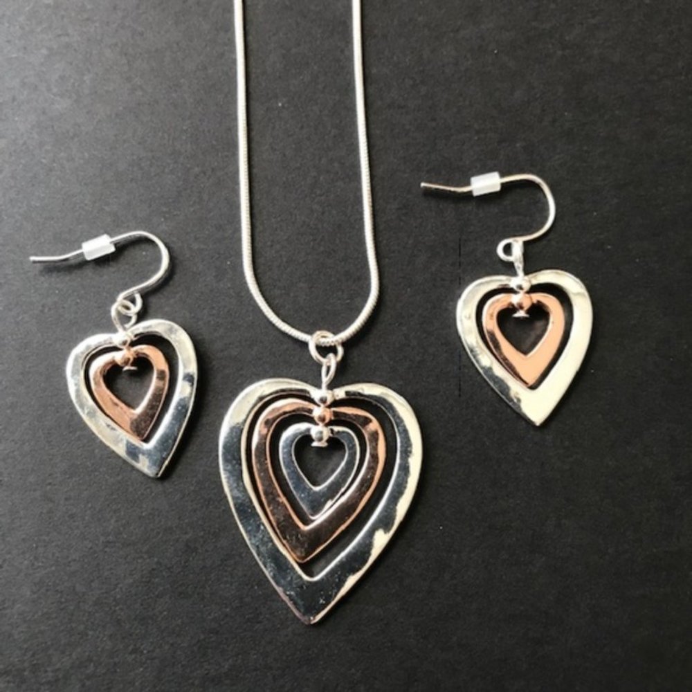 Heart Pendant Necklace Earrings Set New Valentine Love Romance Mom  Birt…